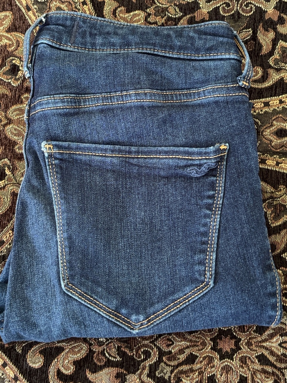 Hollister High-Rise Skinny Jeans in Dark Indigo